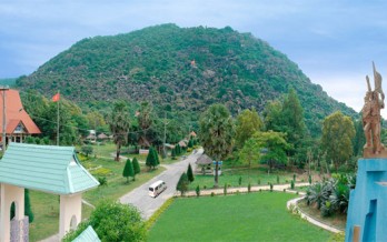 Chau Doc Eco Tour: Victoria Nui Sam Lodge – Khmer Village – Tuc Dup Hill & Tra Su Forrest