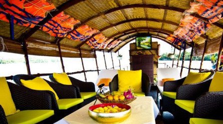 3-day Mekong Delta Cruise Tour between Phnom Penh and Saigon (cruise and overland transfer)