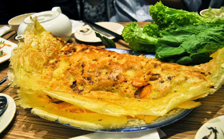 Enjoying 4 folk-dishes in Can Tho rainy season