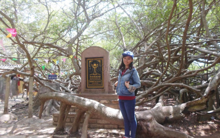 Gian Gua relic site- Mekong Eco Tour